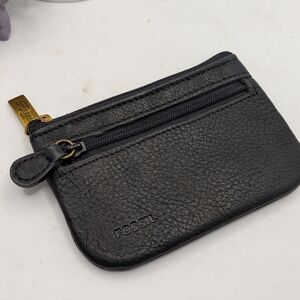 Fossil Black Pebbled Leather Zip Card Wallet